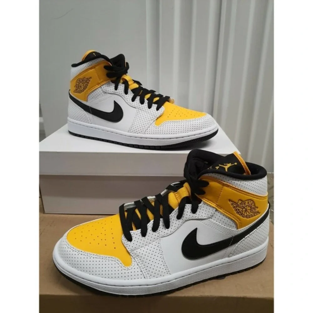 New Nike Air Jordan 1 Mid Perforated White University Gold [BQ6472-107 11.5W/10M